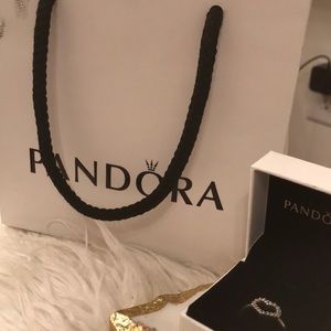 Pandora “be my valentine” ring /Size 60=9